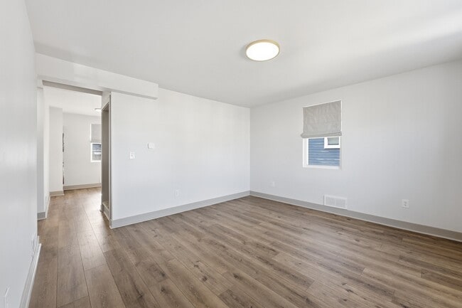 Photo - 3615 Kenmar Rd