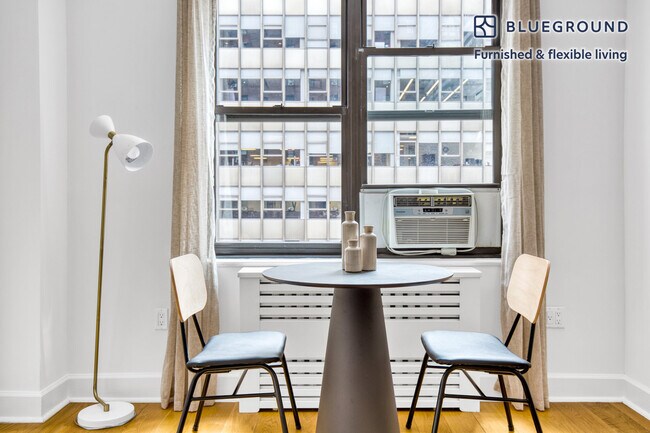 Photo - 160 E 48th St Unidad FL8-ID779