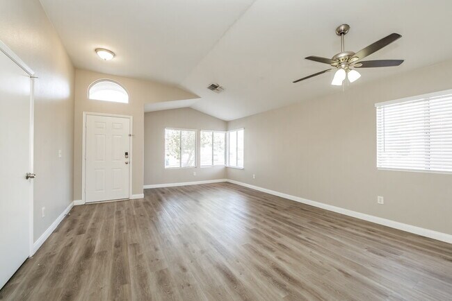 Photo - 4400 Sandhorse Ct