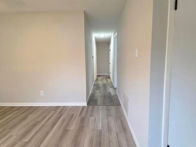 Photo - 8 Willowridge Cove Casa