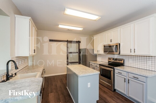 Photo - 8057 Plateau Dr