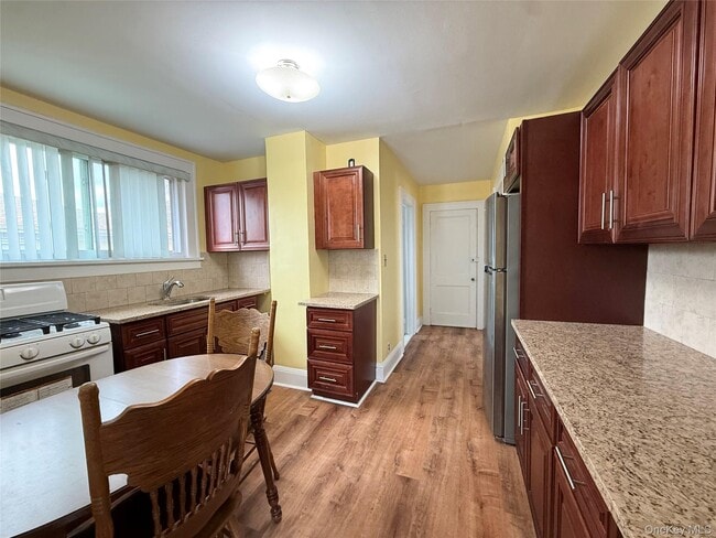 Photo - 46 Dunston Ave