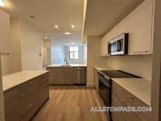 Photo - 1079 Commonwealth Ave Unidad 445