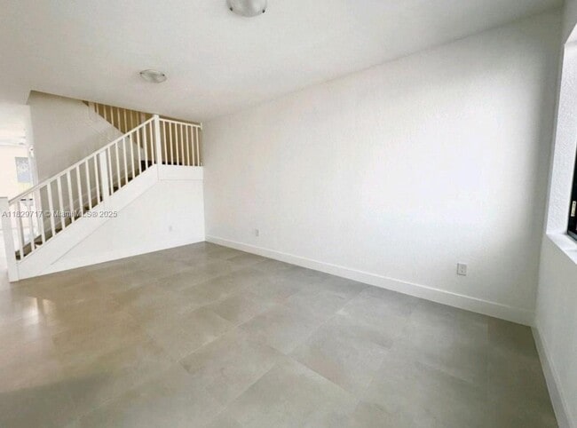 Photo - 15728 SW 136th Way