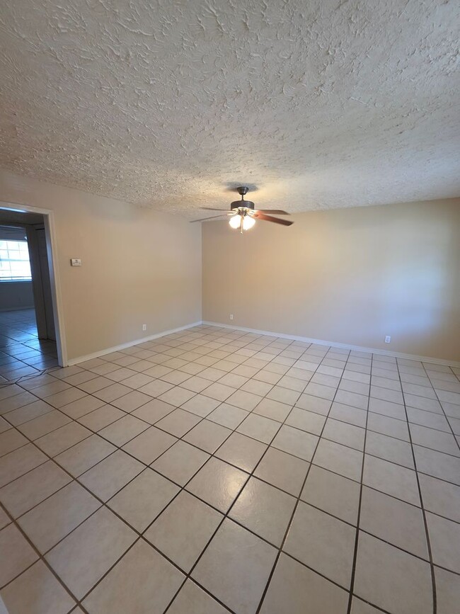 Photo - 1314 N Nashville Ave