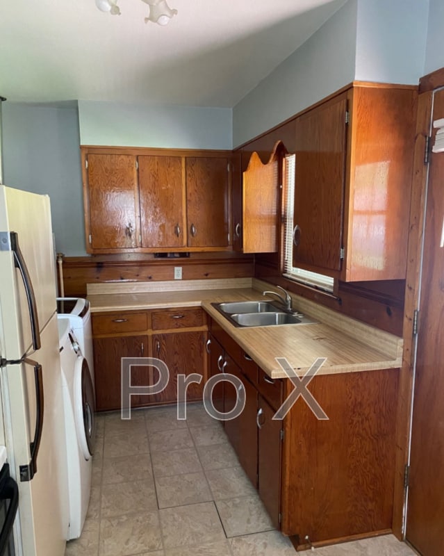 Photo - 902 N Grand St House