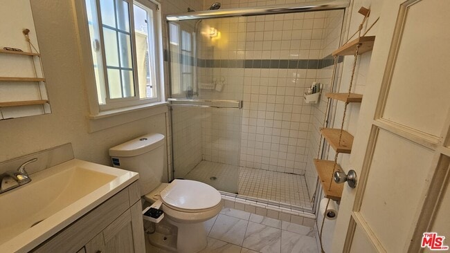 Photo - 1121 N Curson Ave Unit 2