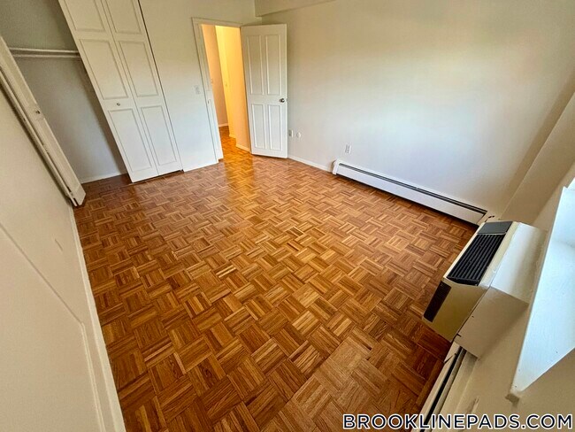 185 Freeman St Unit 536