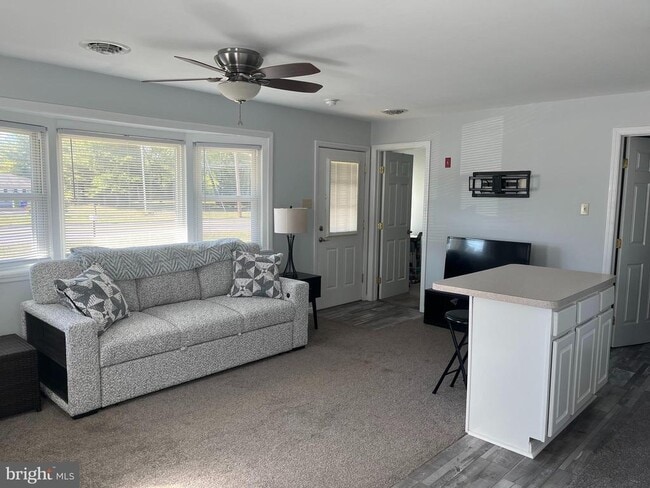 Building Photo - 3316 Delsea Dr