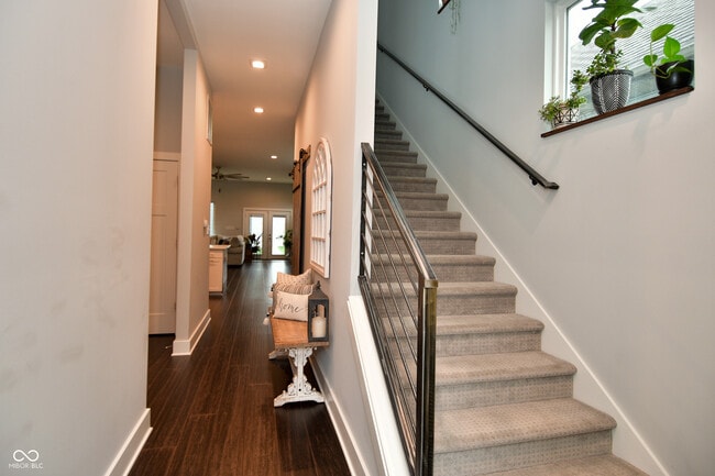 Photo - 1426 Olive St