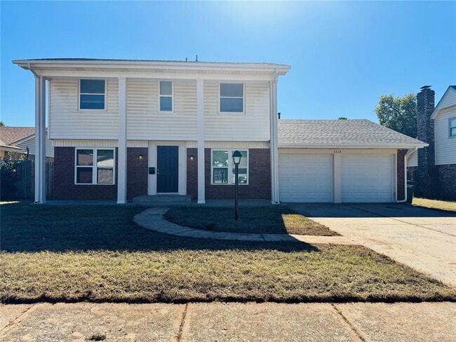 Building Photo - 3716 Chetwood Dr