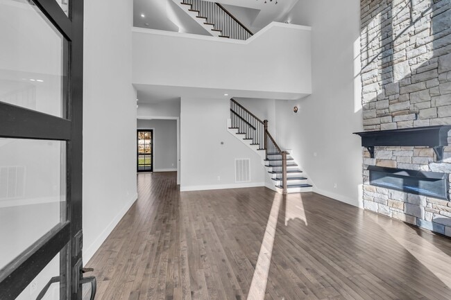 Photo - 2312 Buchanan St