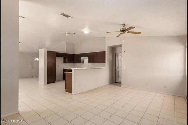 Photo - 1940 W Chardonnay Dr