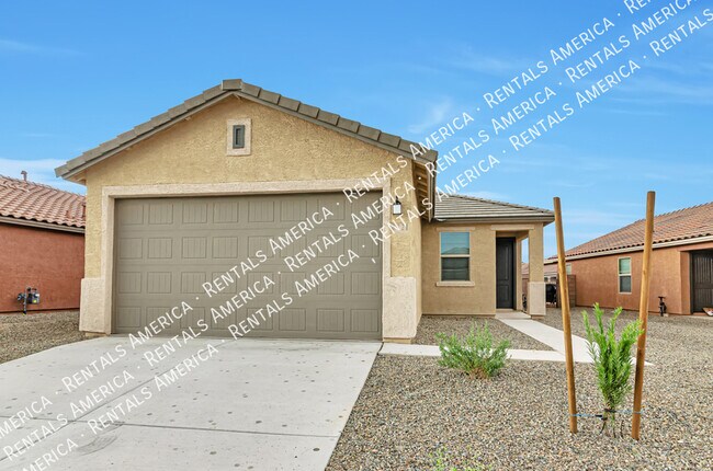 8821 E Stone Meadow Cir