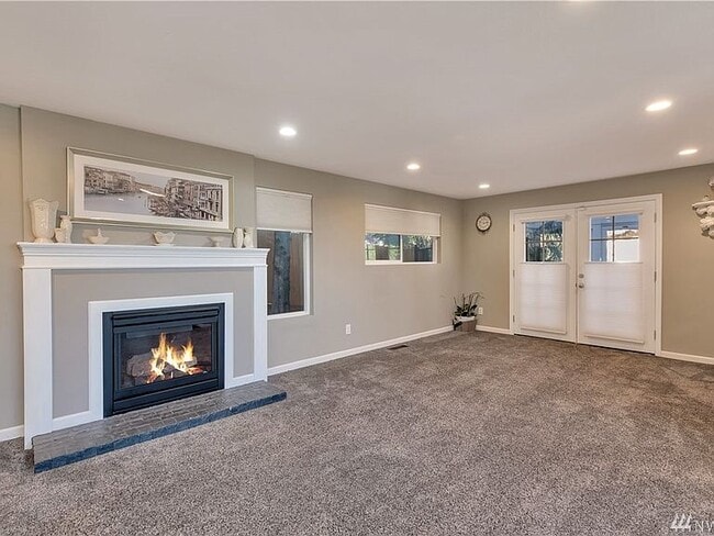 Photo - 9234 3rd Ave SW