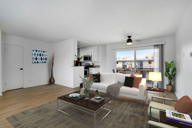 Photo - Valparaiso Apartments