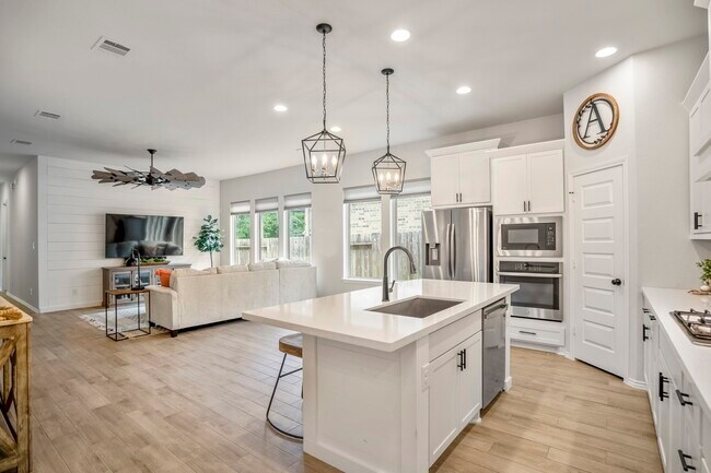Photo - 334 Topper Pines Dr