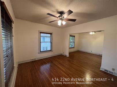 Photo - 414 22nd Ave NE Unit 4