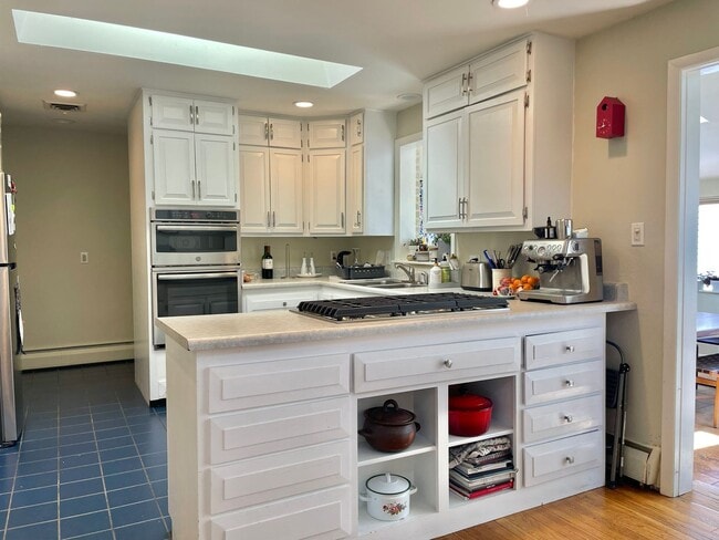 Photo - Must See Newly Remodeled North Boulder 5 bed/2.5 bath - Available August 7th!