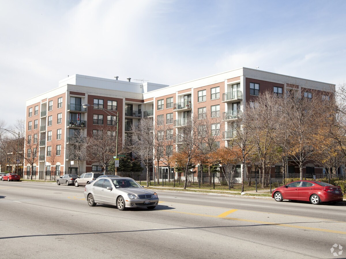 Photo - Auburn Commons