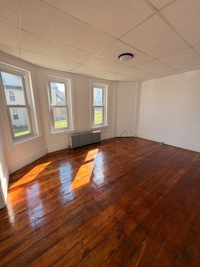 Photo - 325 Main St Unit First Floor
