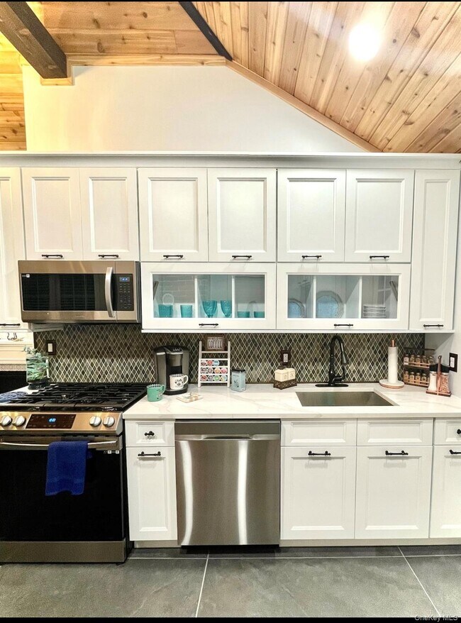 Photo - 1-92 Beach 109th St