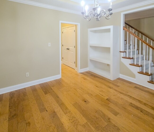 Photo - Knoxville 37931 - 4 bedroom 2.5 bath - call Ryan Fogarty 865-333-4840