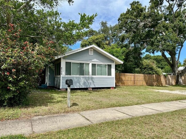 Building Photo - 4736 20th St N Rental