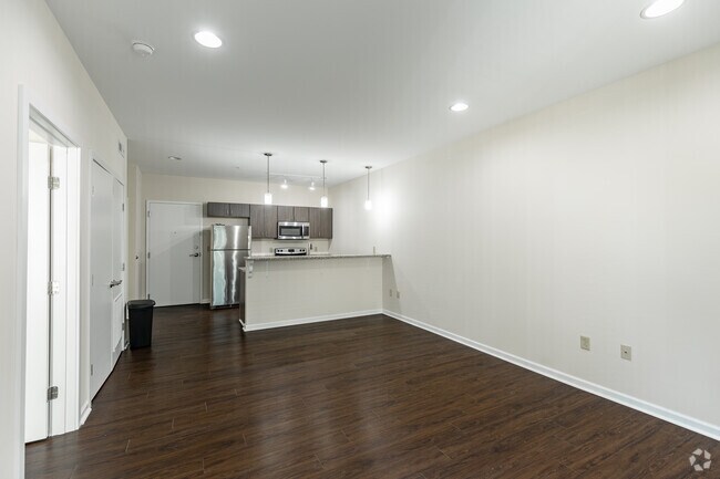 1BR, 1BA