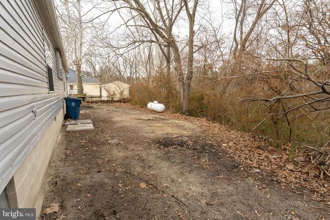 Photo - 1205 W 6th St