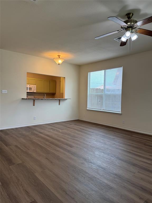 Photo - 220 Sandstone Dr