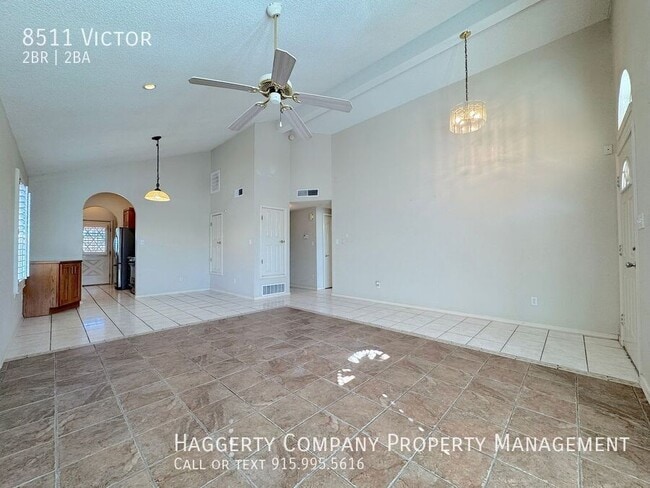 Photo - 8511 Victor-
