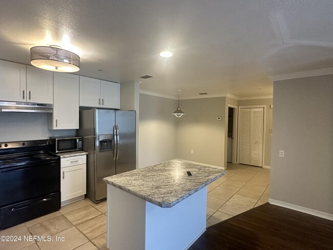 Photo - 3591 Kernan Blvd S Condominio Unidad 417