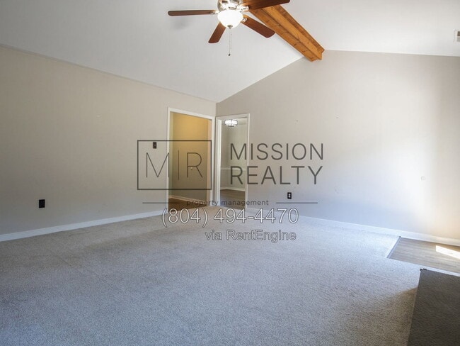 Photo - 7750 Robinwood Dr