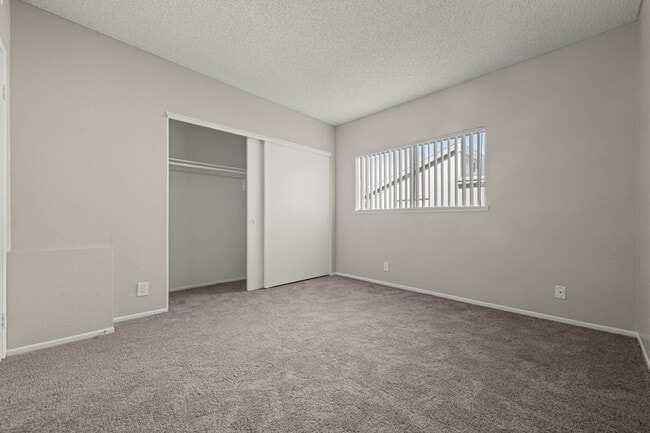 Woodlands West Townhomes