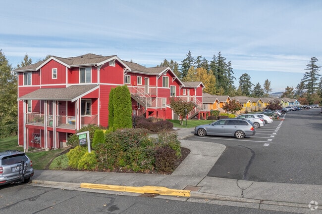 Briarwood Apartments - Briarwood Apartments