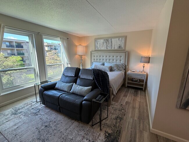 6730 Vernon Ave S Unit Studio 309