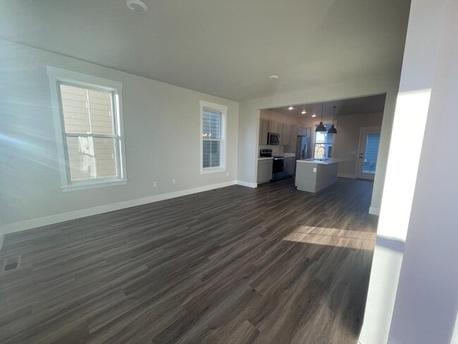 Photo - 6119 Northstead Ave
