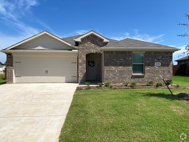 Building Photo - 1008 Hidden Vly Dr Rental