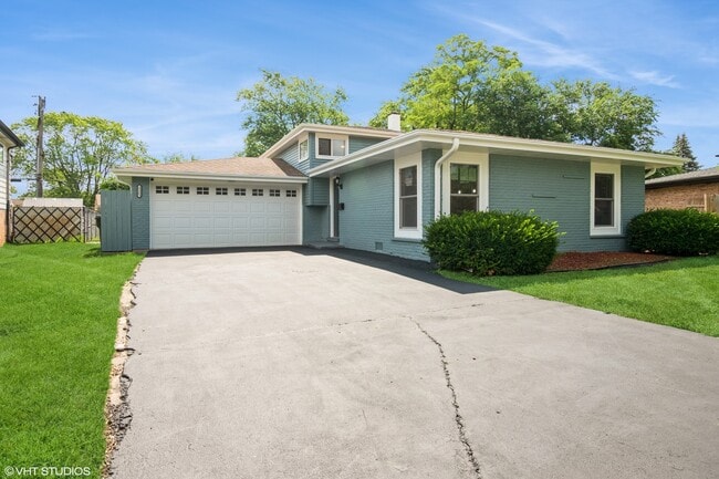 Building Photo - 15463 Diekman Ct Rental