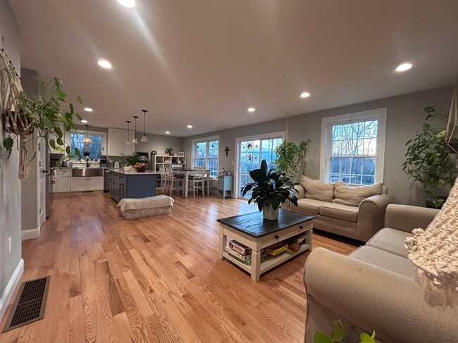 Photo - 13A Cedar Ridge Dr