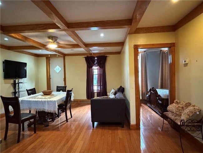 400 Lefferts Ave Unit 2