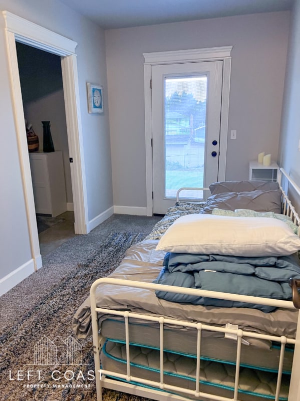 Photo - 391 SE Jetty Ave