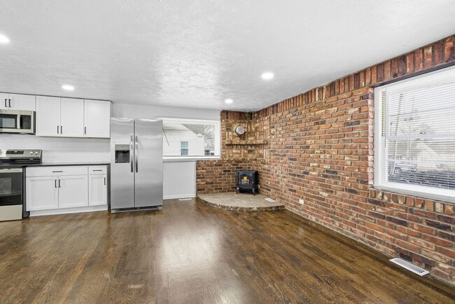 Photo - Renovated 3 Bedroom | 2 Full Bath Home