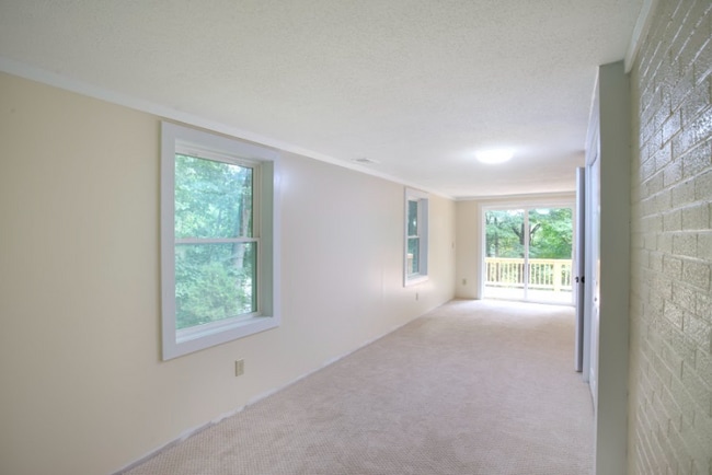 Photo - 114 S US 19e Hwy