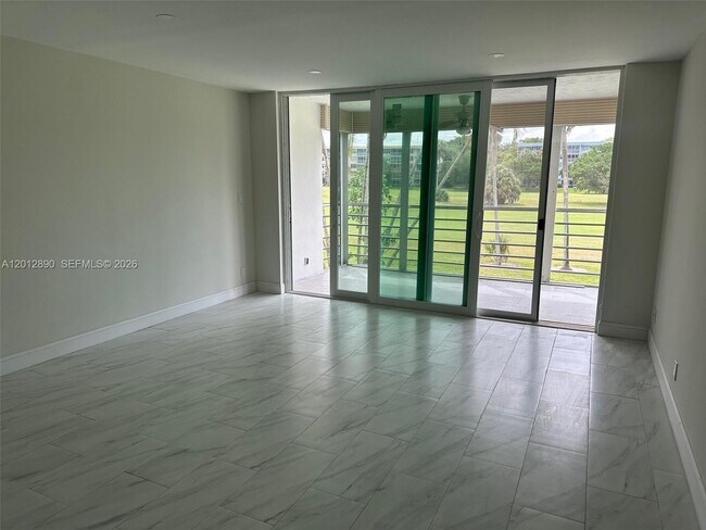 903 Cypress Terrace Unit 205