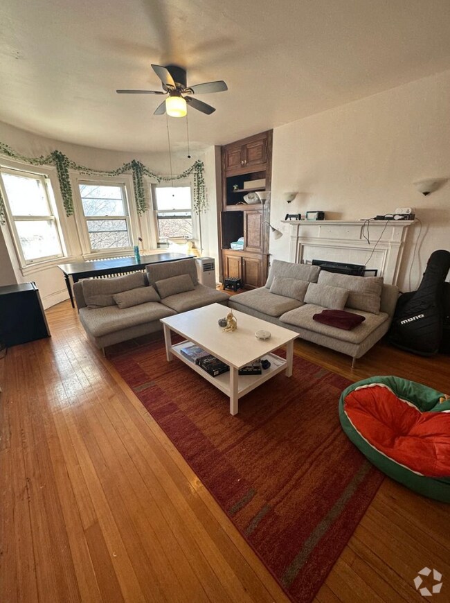 Building Photo - 52 Fenway Unit #5 Rental