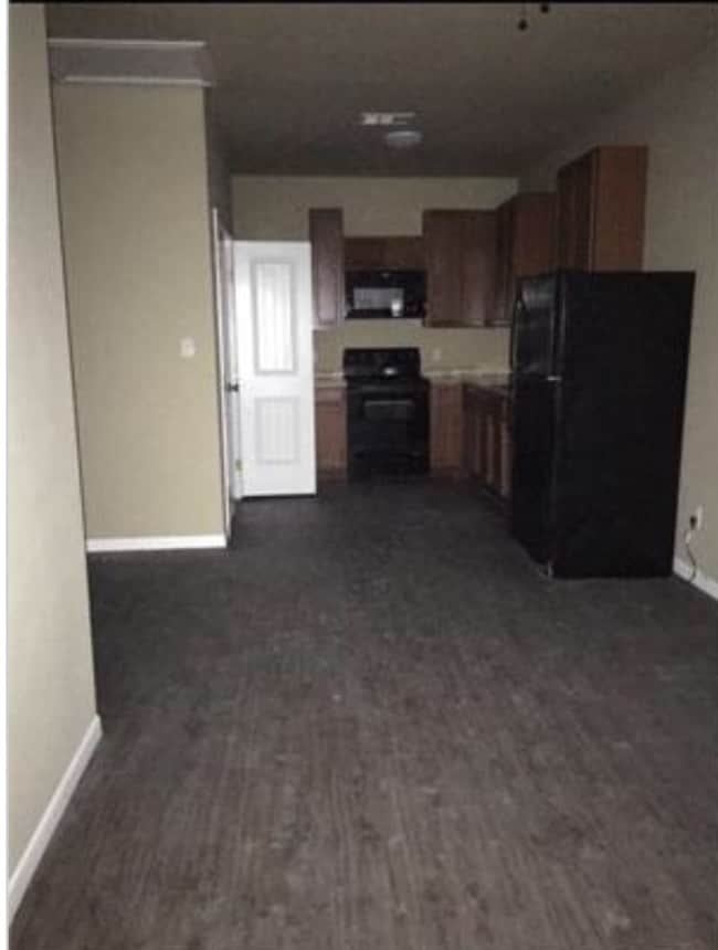 Photo - 1013 Fir Ln