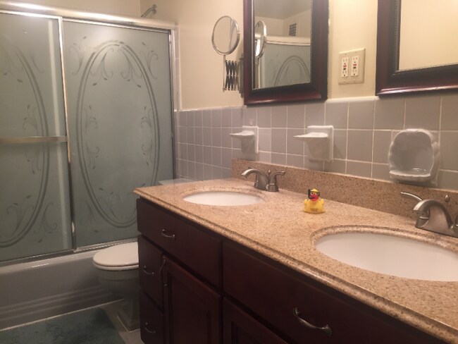 Photo - 4201 Cathedral Ave NW Condo Unit 508W