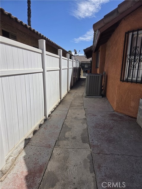 13745 Vellanto Way